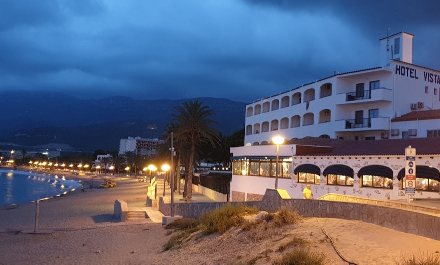 Image 12: Tarragona: Doppelzimmer mit seitlichem Meerblick inkl. Frühstück