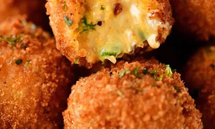 Savor Medium Pizzas or Pasta + Small Garlic Pizza