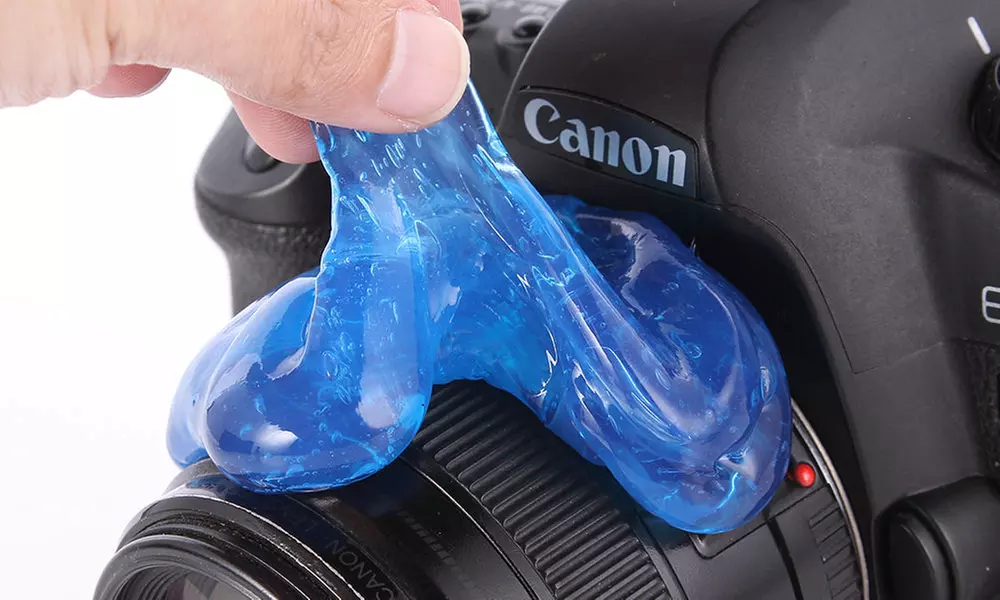 1, 2 o 3 gels Cyber Clean para quitar el polvo - Primary Image