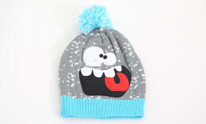 Image 2: Children's Beanie Bobble Hat