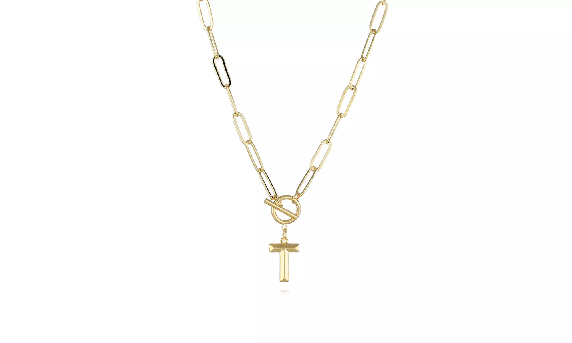 Collier avec pendentif initiale