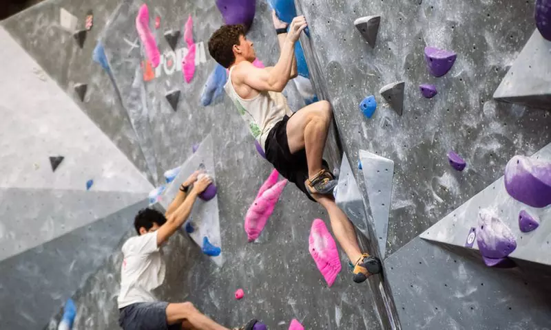 Learn New Techniques & Extra Passes: Bouldering 1 Class For 1, 2, or 4