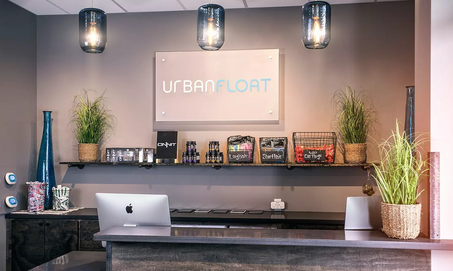 $19.99 for 20-Minute Introductory Red Light Therapy Session at Urban Float ($34.99 Value) - Second Medium