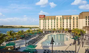 Luxury Family Waterpark Resort in Naples with Daily Water Park Access