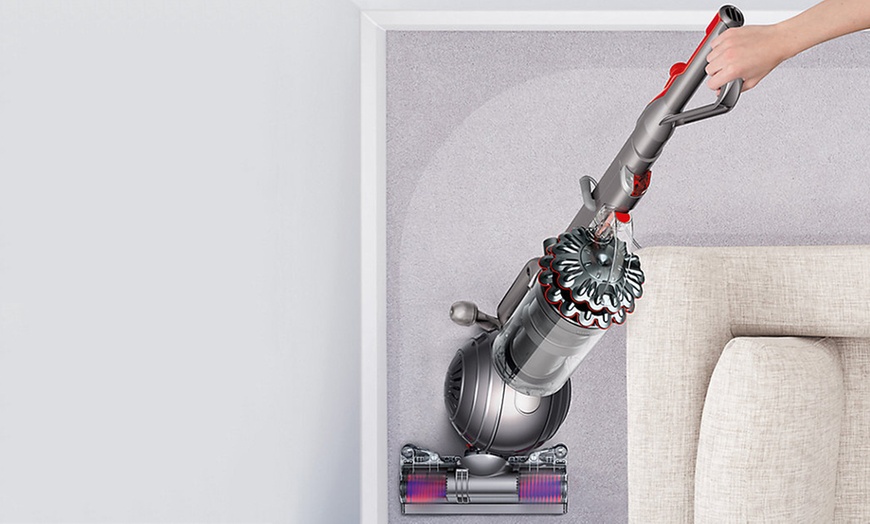 Image 8: Dyson Bagless Vacuum Cleaner