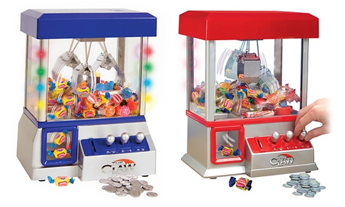 the claw candy machine