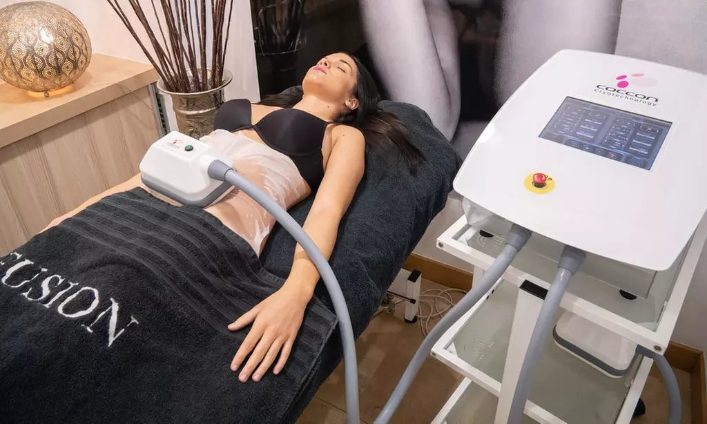 1 o 2 sesiones de criolipolisis de 20 minutos en la Clínica Láser Fusión Carranza - Primary Image