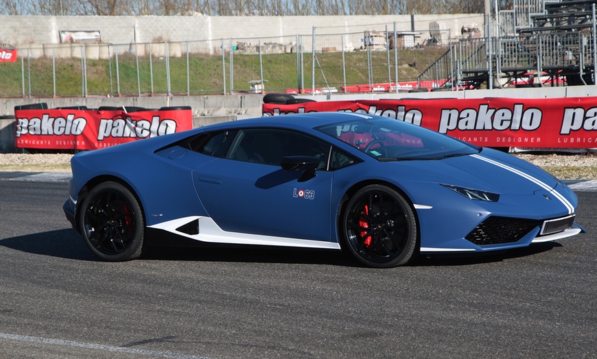 Image 5: Giornata da pilota: fino a 6 giri di pista su 3 GT diverse