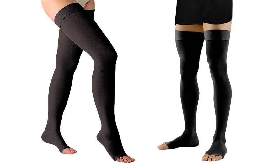 Image 3: Unisex Open-Toe Compression Socks