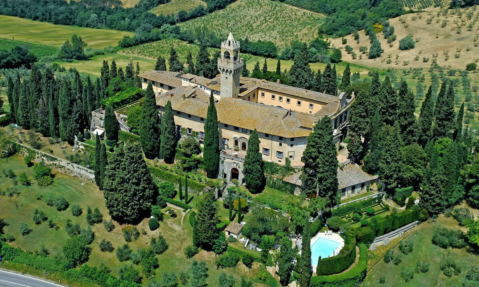 ✈ 8- or 10-Day Vacation in Italy with Air from Great Value Vacations. Price per Person Based on Quadruple Occupancy.  - Primary Image