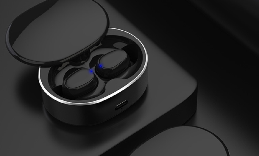 Image 5: M3 Wireless Bluetooth Earbuds