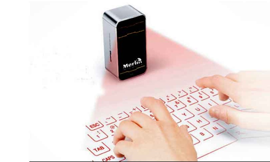 Image 2: Wireless Projection Keyboard