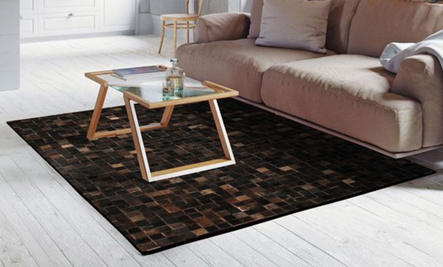 Image 10: Tapis en cuir 