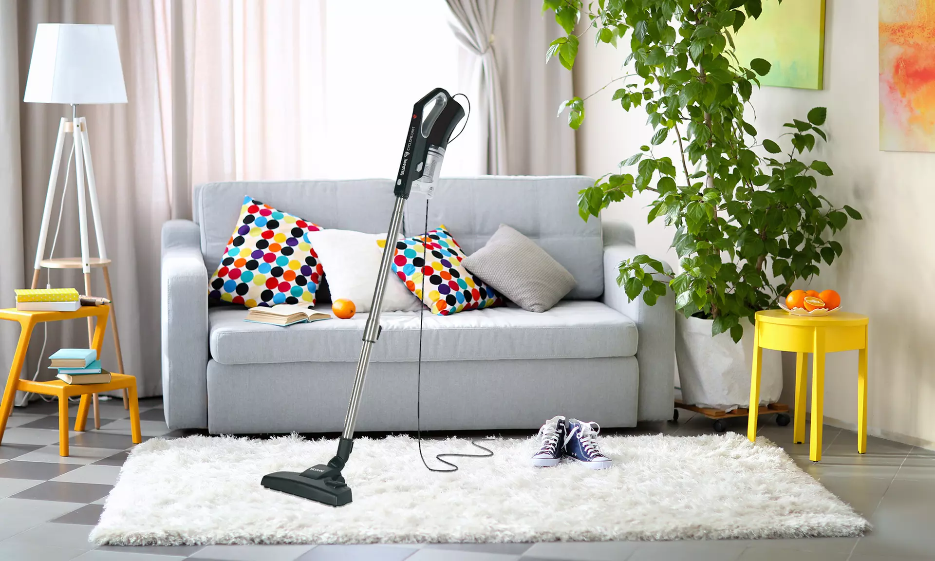 Aspirateur à technologie cyclonique et double filtre HEPA de Silvano, livraison offerte - Primary Image