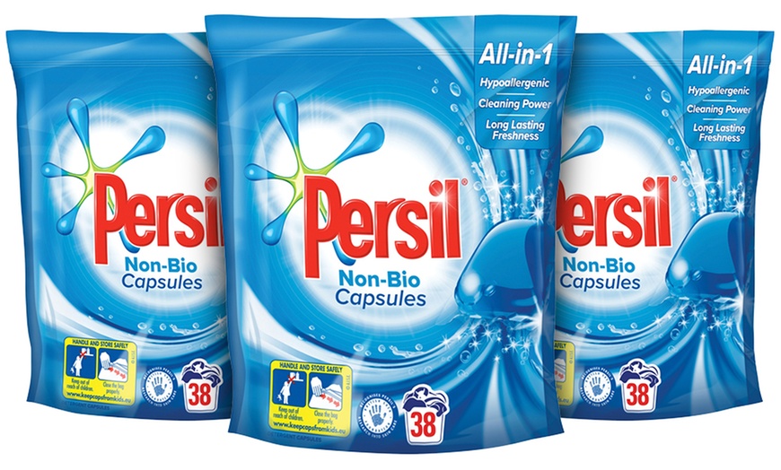 Image 6: 114 Persil All-in-One Capsules
