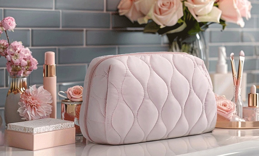 Image 2: Puffy Travel Cosmetic Bag