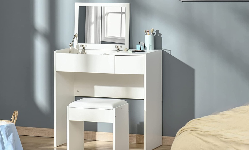 Image 5: HomCom Flip-Up Dressing Table with Stool