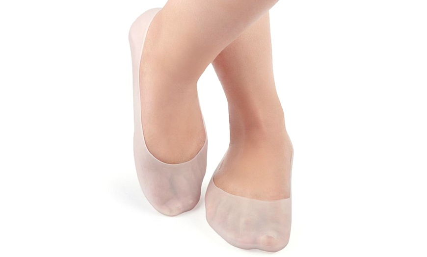 Image 5: Silicone Moisturising Gel Socks