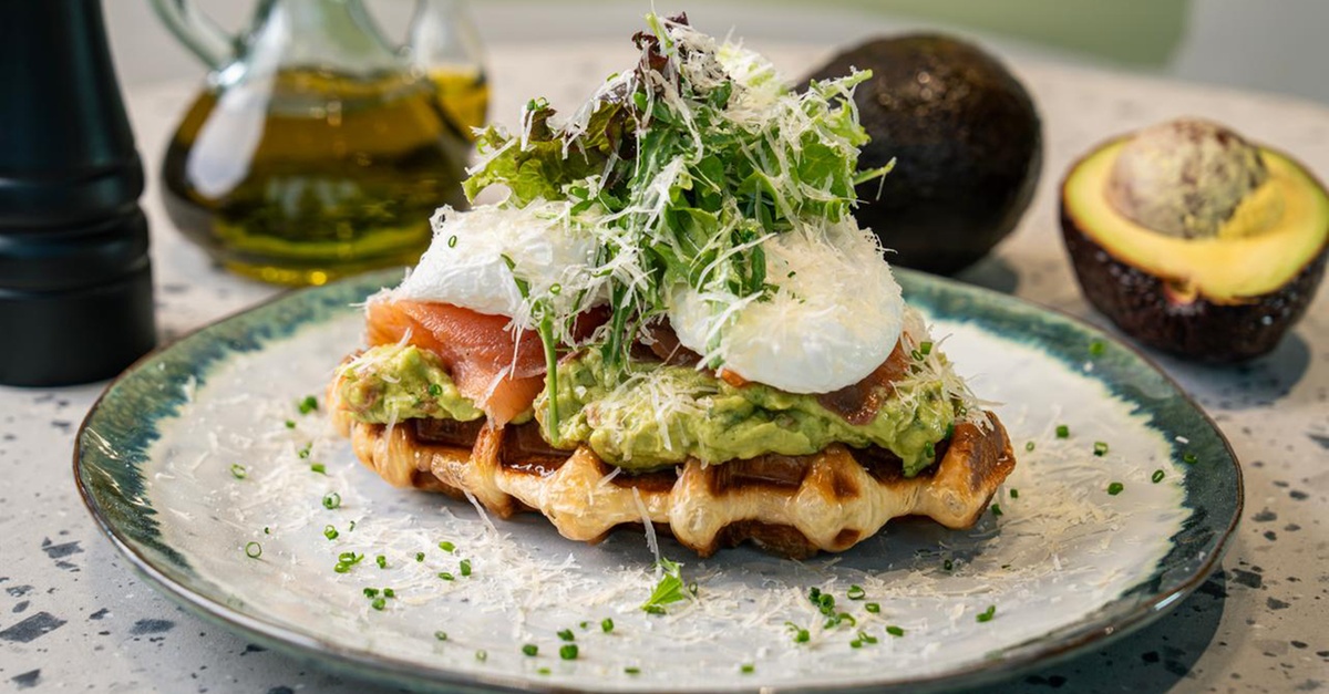 Mediterranean & International Breakfast Dining Experience Mediterranean & International Breakfast Dining Experience