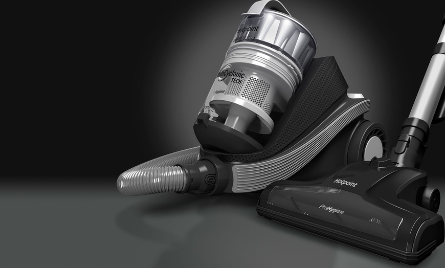 Image 3: Hotpoint Vacuum Cleaner