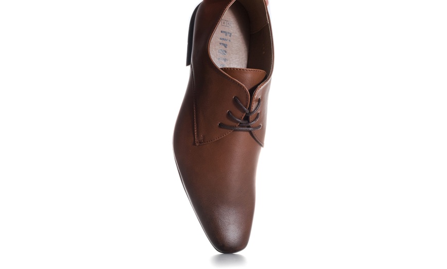 Image 9: Men's Firetrap Shoes