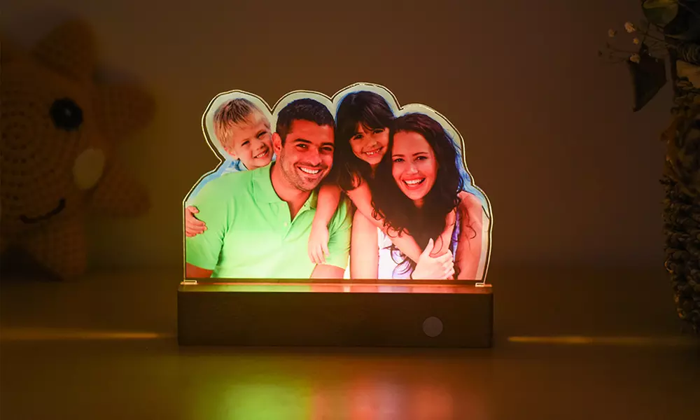 Foto-Nachtlicht mit Holzsockel