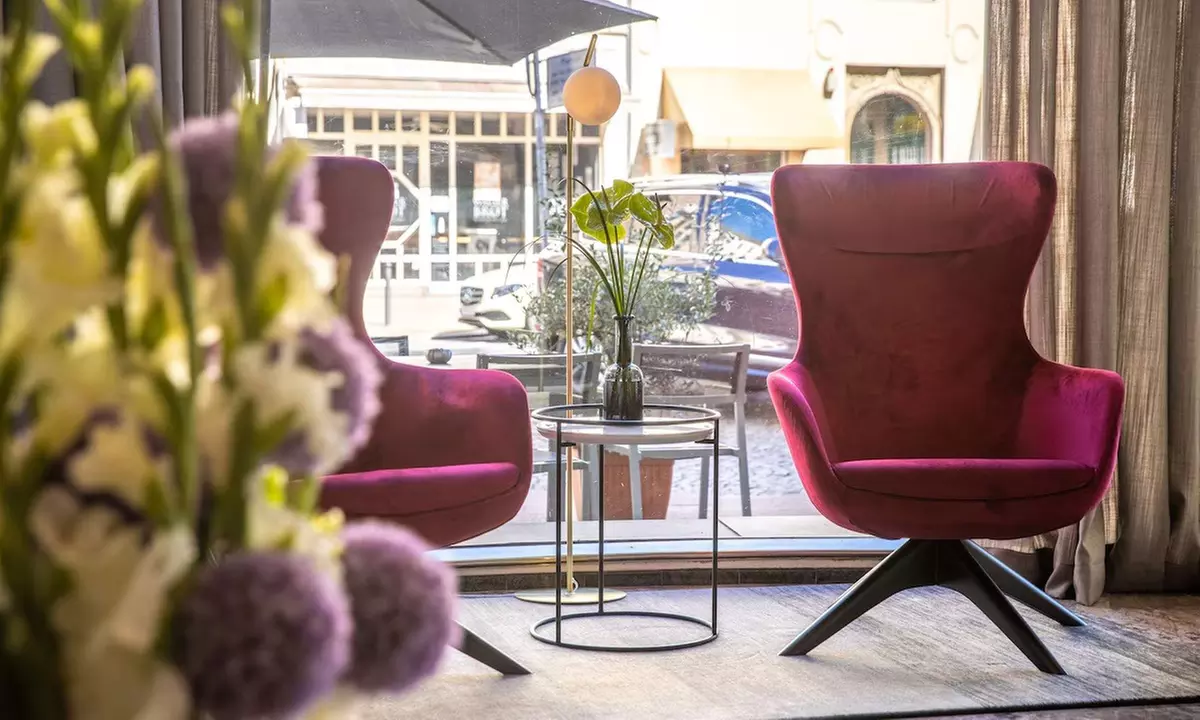 Gans to go (4,4 kg) inkl. Rotkohl, Kartoffelklößen & Beifußsauce