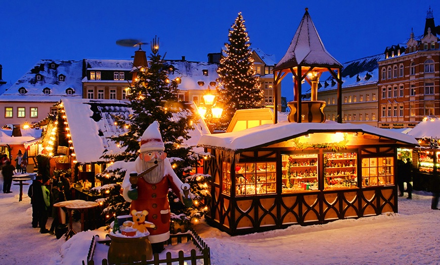 Image 2: ✈Budapest y Praga con hotel 4*