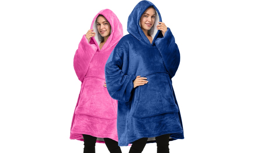 Image 2: Plain Front Pocket Oversize Hoodie Blanket