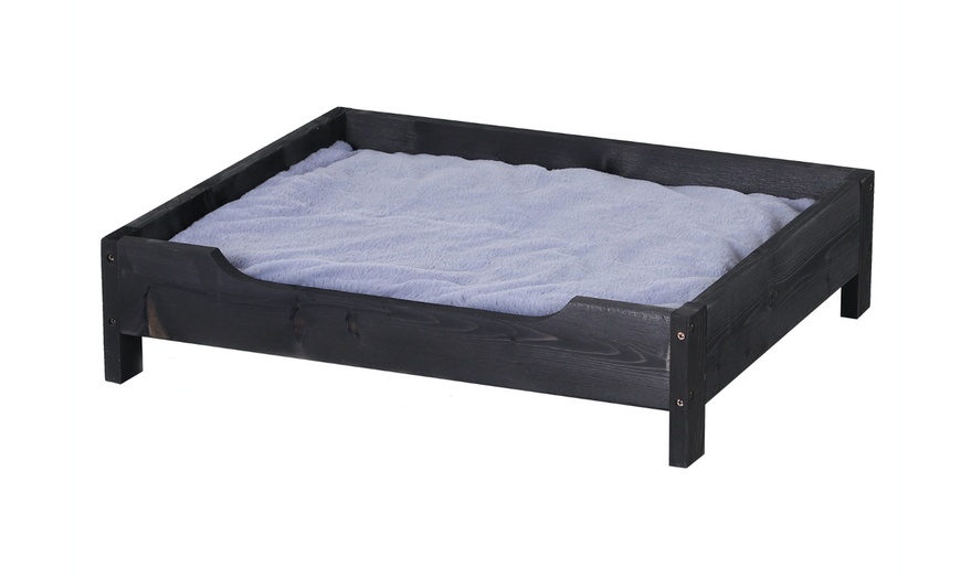 Image 10: PawHut Indoor Dog Beds Selection