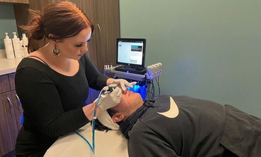 Image 2: HydraFacial Signature Facial for Radiant, Healthy Skin