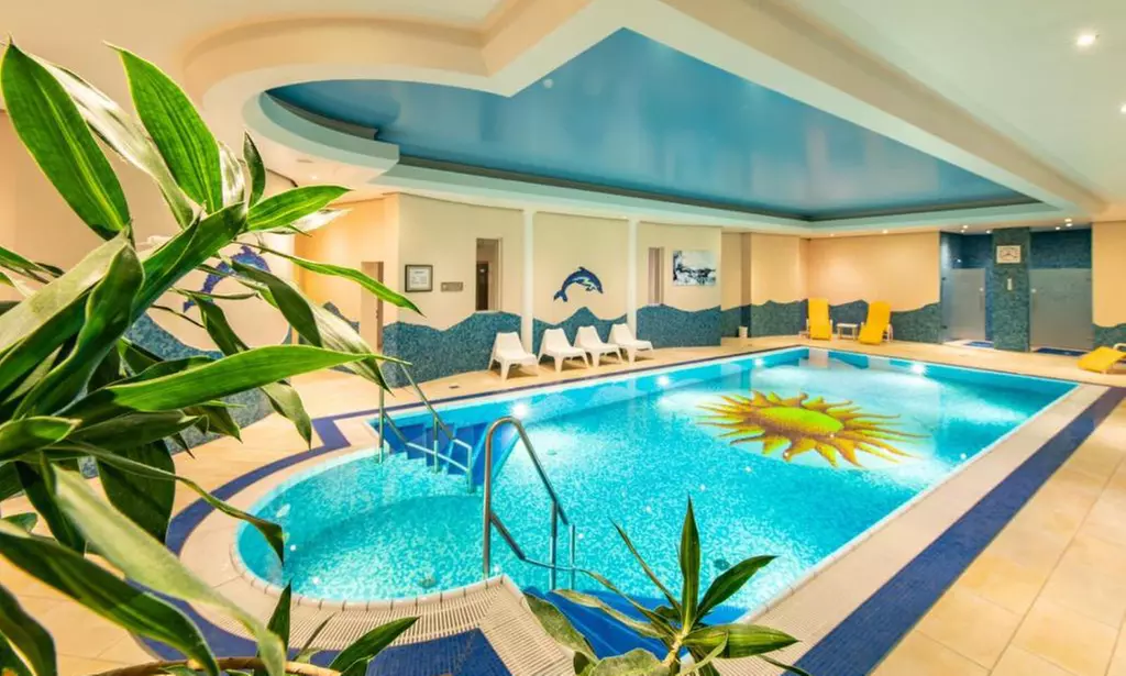 Jena: 2 bis 5 Nächte für Zwei im Komfort-Doppelzimmer mit All Inclusive & Badminton im Fair Resort Sport & Wellnesshotel - Primary Image