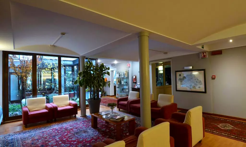 Treviso: soggiorno con colazione o cena e drink di benvenuto per 2