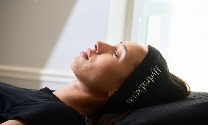 Image 1: Hydrafacial, peeling, LED ou soins ciblés - peau nette et lumineuse