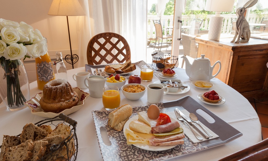 Image 5: Alsace : 1 à 3 nuits avec petit-déjeuner, kir et menu en option