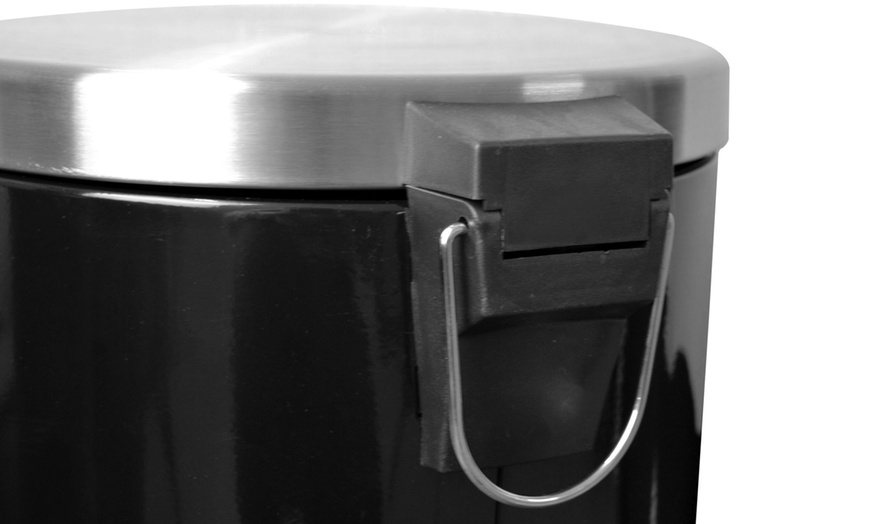 Image 13: Kitchen Pedal Bin