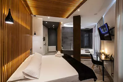 Madrid: standaard, deluxe of tweepersoonskamer met uitzicht op de stad