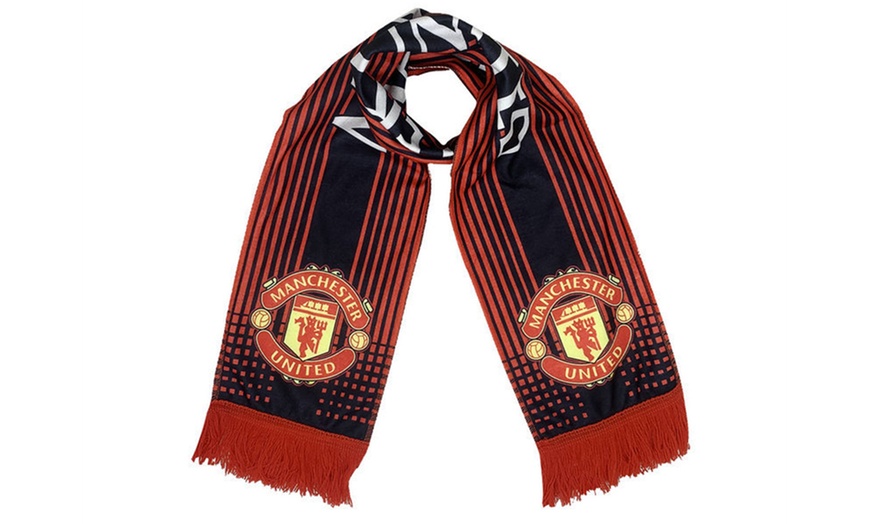 Image 13: Football Fan Club Warm Scarf