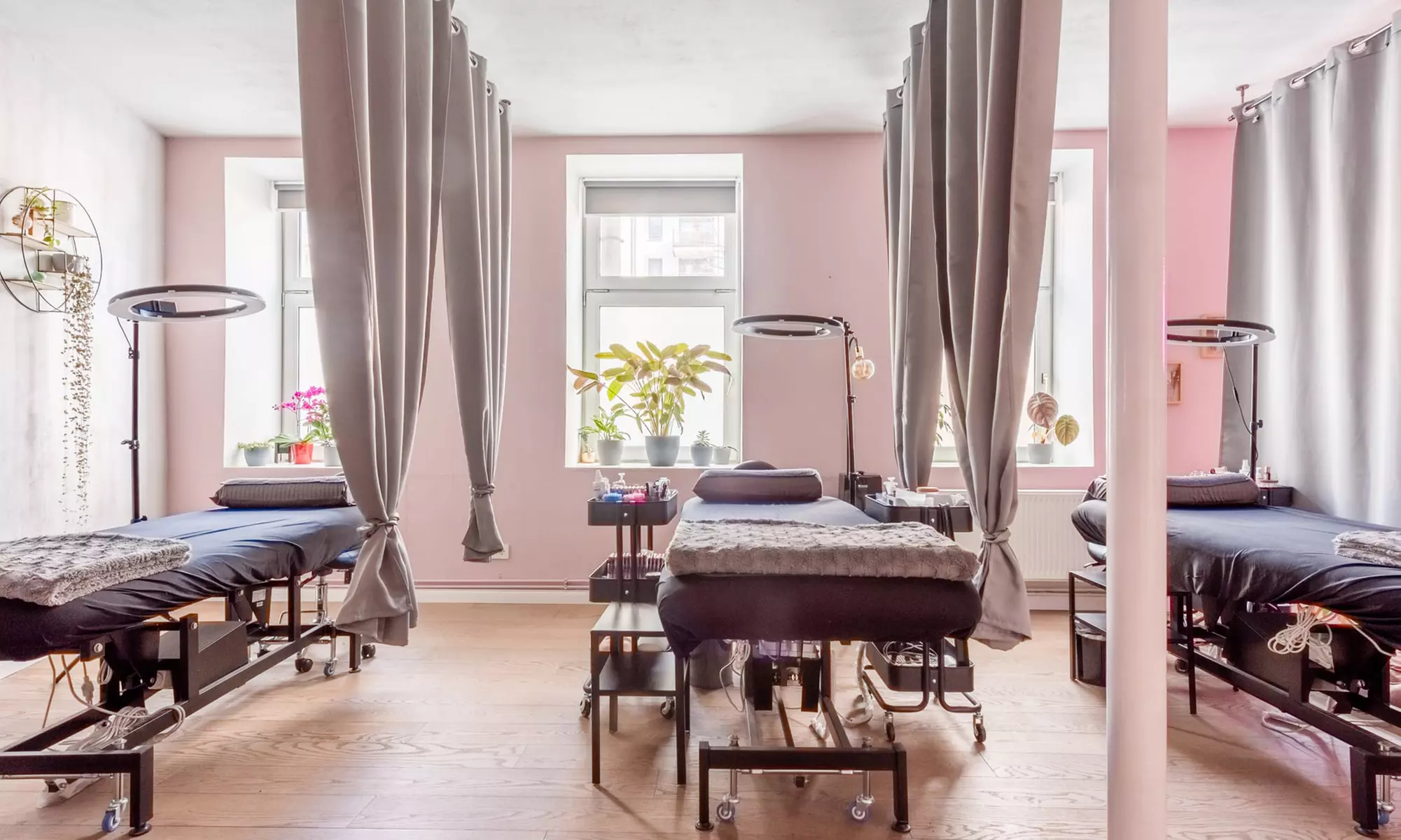 Wimpern,- o. Augenbrauenlifting inkl. Färben o. Kombipaket bei Felycity - lashes and beauty (bis zu 41% sparen) - Primary Image