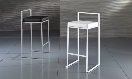 Set composto da 2 sgabelli Dodo disponibili in 2 colori e 2 modelli