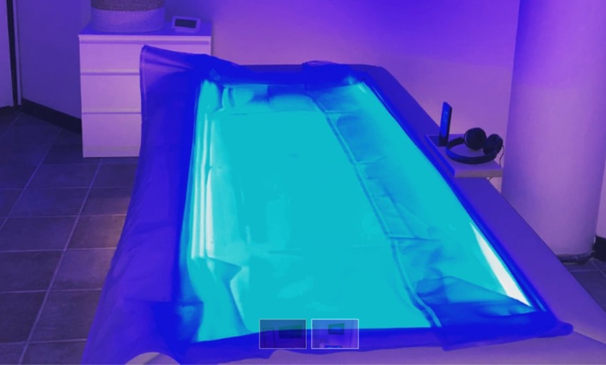 Image 1: 2 sedute di Floating Therapy