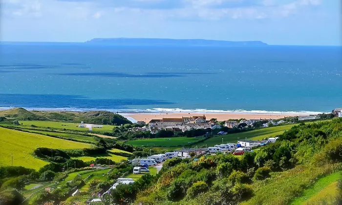 Woolacombe: Caravan Stay for 4 or 6 Adults and 2 Children