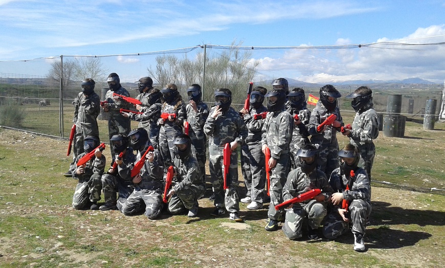 Image 4: Partida de paintball