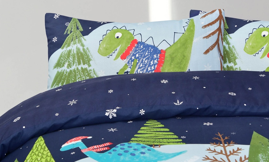 Image 4: Super Soft and Reversible Dino Skiing Printed Duvet Set