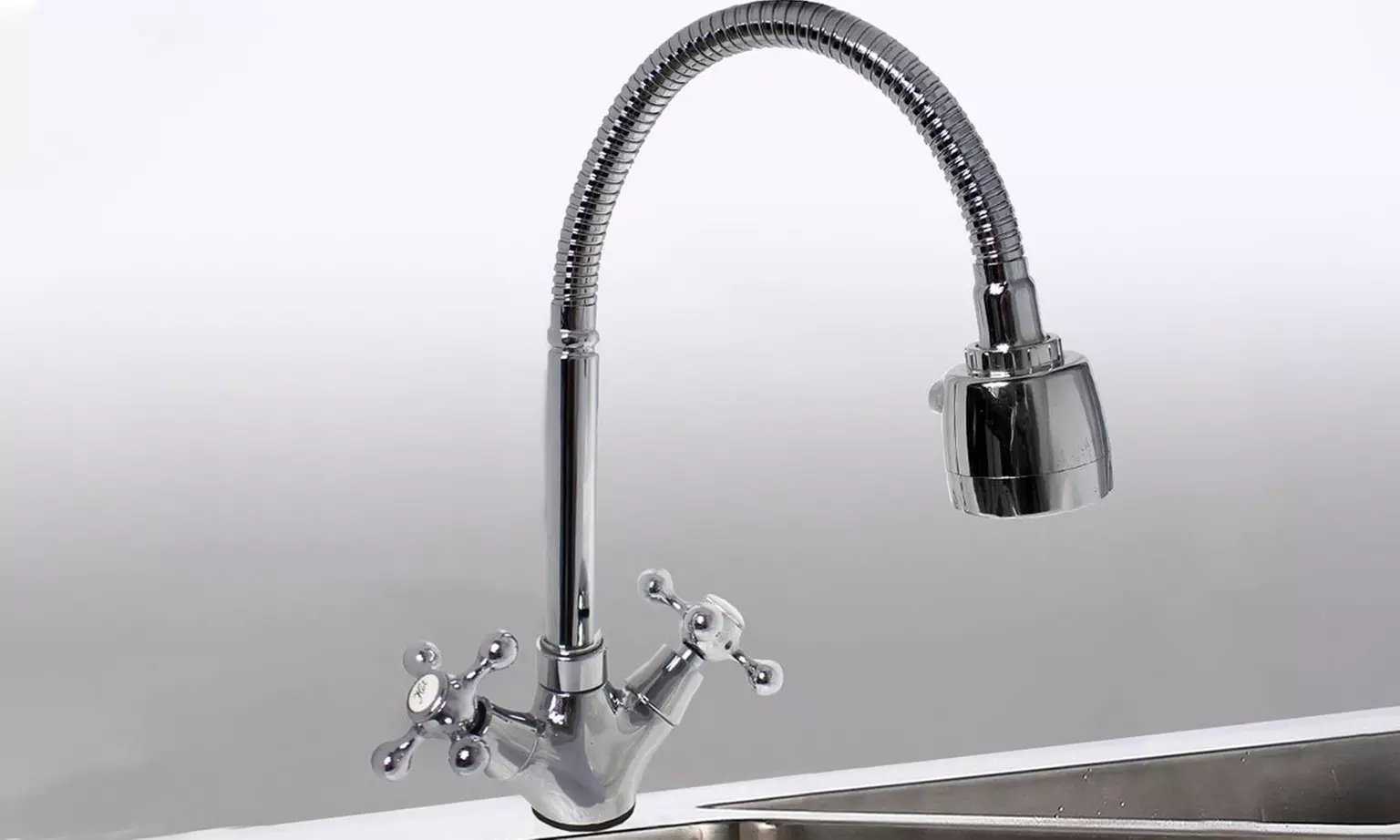 Robinet avec bras flexible bidirectionnel - Image 4