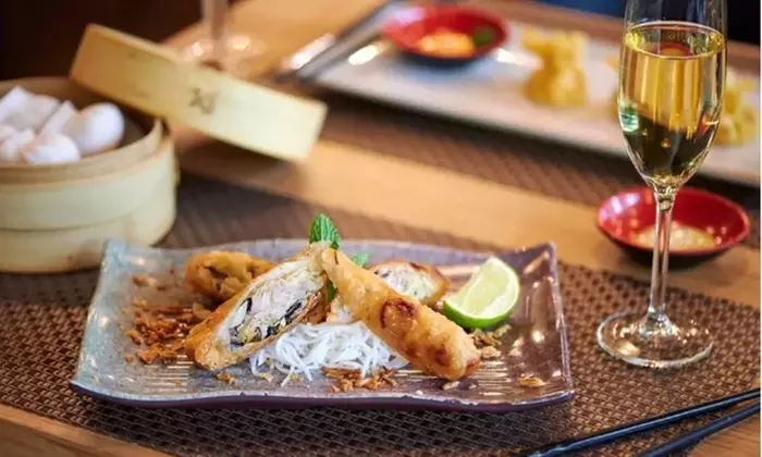 Vietnamesisches 3-Gänge-Menü mit Prosecco für 2 o 4 Personen