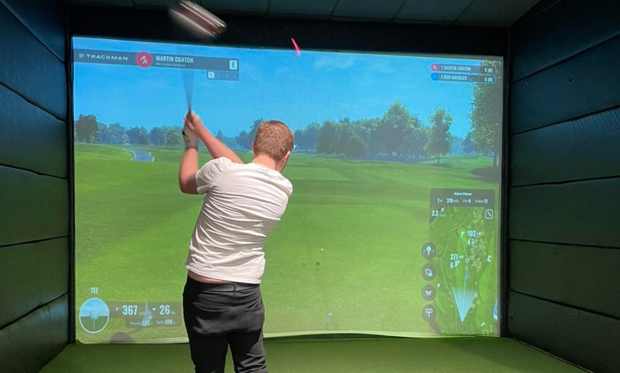 Image 1: Indoor Golf Fun with Pie and Pint for Up to 4 people