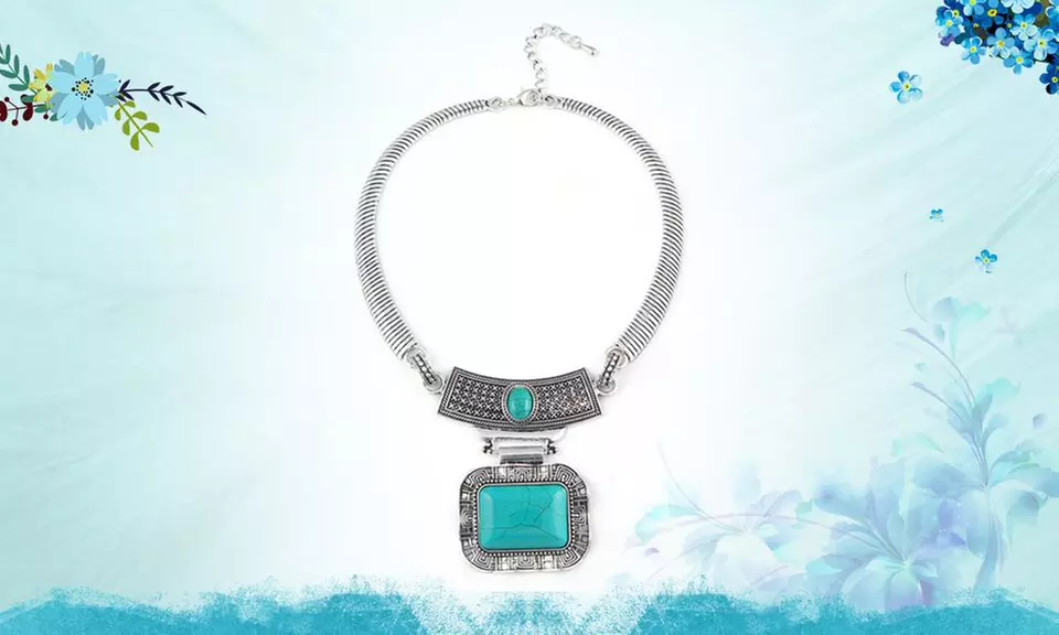 One, Two, Three, or Four Vintage Pendant Necklaces with Self–Patterned Crystal Stone (Up to 90% Off) - Second Medium