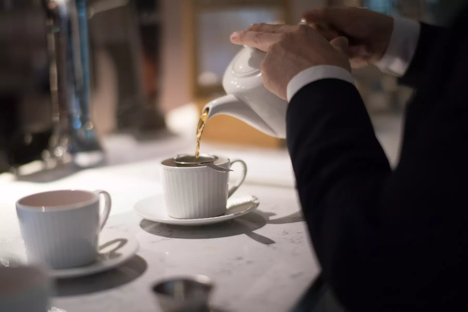 Savor the Moment at Glasgow Grosvenor Hotel: Traditional Afternoon Tea for Two or Four with a Choice of Prosecco.