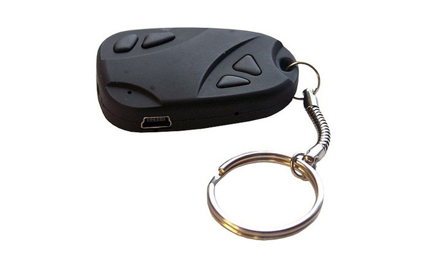 Image 7: High-Resolution Keychain Camera 